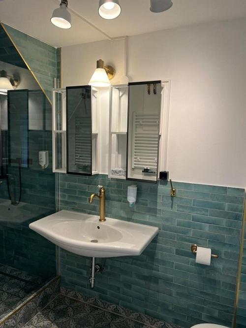 Studio-Apartment 29 Beim Saseler Markt Frisch Renoviert Hambourg Extérieur photo